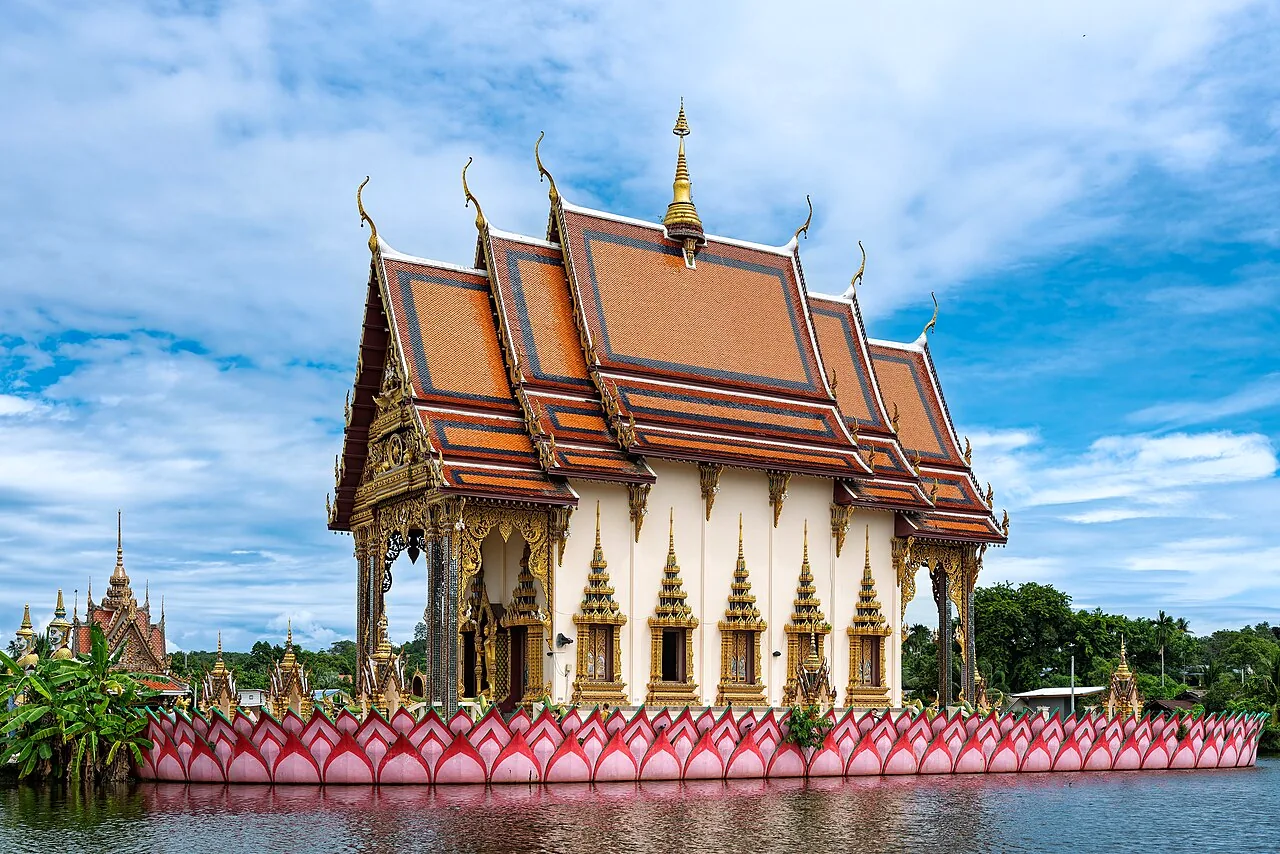 Wat Plai Laem, Koh Samui